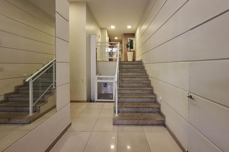 Apartamento à venda com 80m², 2 quartos e 1 vagaÁrea comum