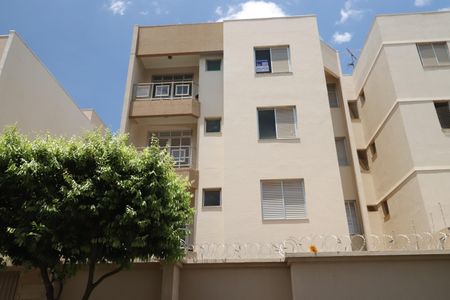 Apartamento para alugar com 90m², 3 quartos e 2 vagasFachada 