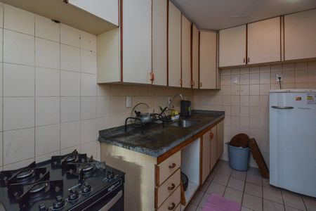 Apartamento à venda com 65m², 2 quartos e 2 vagasCozinha