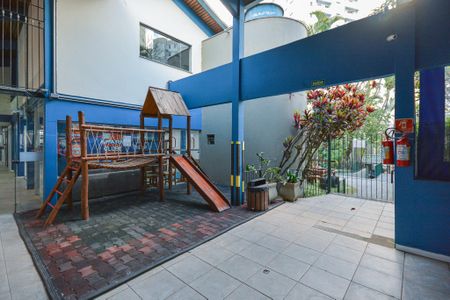 Apartamento à venda com 65m², 2 quartos e 2 vagasSalão de jogos