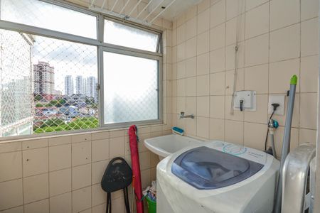 Apartamento à venda com 65m², 2 quartos e 2 vagasÁrea de Serviço