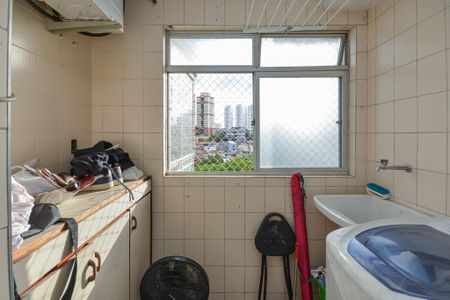 Apartamento à venda com 65m², 2 quartos e 2 vagasÁrea de Serviço