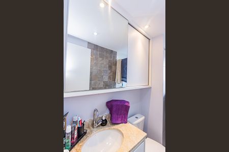 Apartamento à venda com 71m², 3 quartos e 1 vagaBanheiro suite