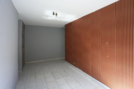 Sala de apartamento para alugar com 2 quartos, 55m² em Parque Pinheiros, Taboão da Serra