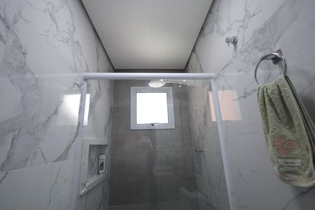 Casa à venda com 147m², 3 quartos e 3 vagasBanheiro Suíte 1