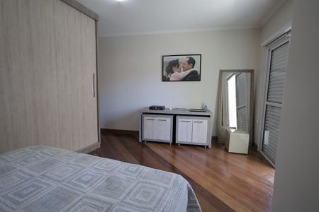 Casa à venda com 147m², 3 quartos e 3 vagasSuíte 3