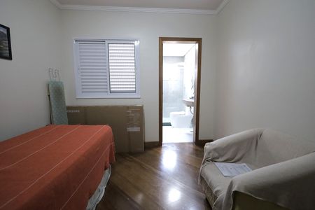 Casa à venda com 147m², 3 quartos e 3 vagasSuíte 1