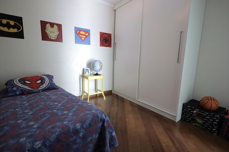 Casa à venda com 147m², 3 quartos e 3 vagasSuíte 2