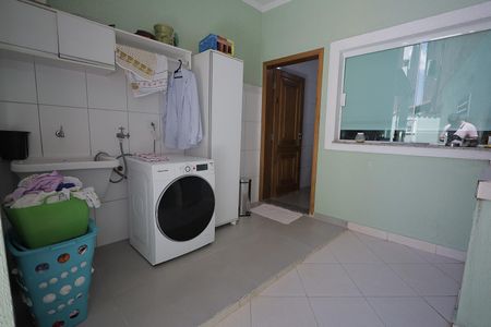 Casa à venda com 147m², 3 quartos e 3 vagasÁrea de Serviço