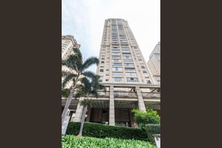 Apartamento à venda com 90m², 2 quartos e 2 vagasFachada