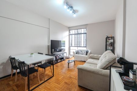 Sala de apartamento à venda com 2 quartos, 67m² em Consolação, São Paulo