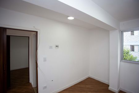 Quarto 2 de apartamento para alugar com 2 quartos, 45m² em Centro, Diadema
