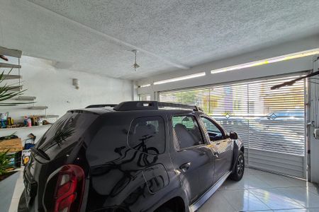 Casa para alugar com 200m², 2 quartos e 2 vagasGaragem
