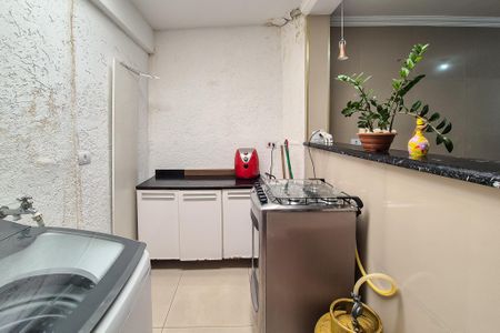 Casa para alugar com 200m², 2 quartos e 2 vagasÁrea de Serviço