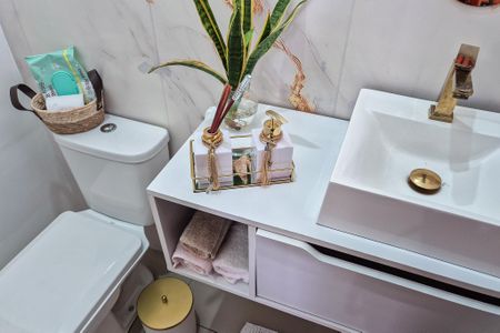 Casa para alugar com 200m², 2 quartos e 2 vagasLavabo