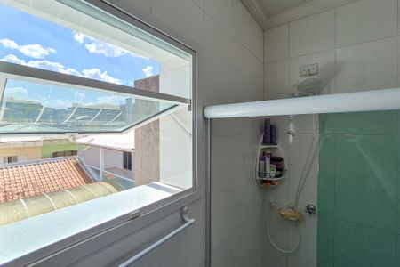 Casa para alugar com 200m², 2 quartos e 2 vagasBanheiro Social