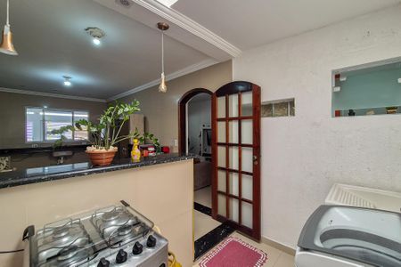 Casa para alugar com 200m², 2 quartos e 2 vagasÁrea de Serviço