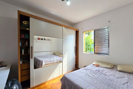 Casa à venda com 144m², 2 quartos e 2 vagas Casa à venda com 144m², 2 quartos e 2 vagasQuarto 1