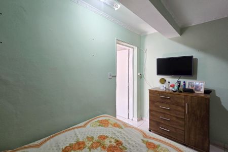 Casa à venda com 144m², 2 quartos e 2 vagas Casa à venda com 144m², 2 quartos e 2 vagasSuíte