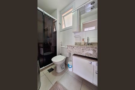 Apartamento à venda com 70m², 2 quartos e 1 vaga Apartamento à venda com 70m², 2 quartos e 1 vagaBanheiro Social