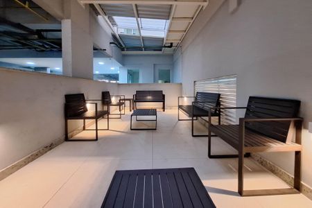 Apartamento à venda com 70m², 2 quartos e 1 vaga Apartamento à venda com 70m², 2 quartos e 1 vagaÁrea comum