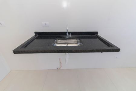 Apartamento à venda com 80m², 2 quartos e 1 vaga Apartamento à venda com 80m², 2 quartos e 1 vagaCozinha e Área de Serviço