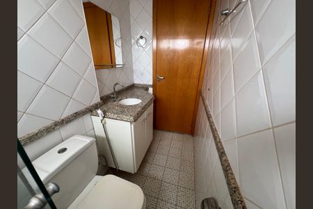 Apartamento para alugar com 70m², 2 quartos e 1 vaga Apartamento para alugar com 70m², 2 quartos e 1 vagaBanheiro da Suíte 2