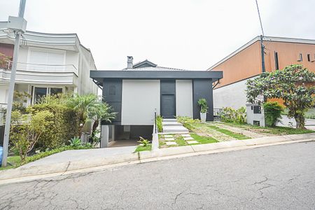 Casa de condomínio à venda com 510m², 4 quartos e 5 vagasFachada