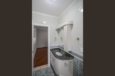 Casa de condomínio à venda com 510m², 4 quartos e 5 vagasBanheiro da Suíte