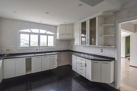 Casa de condomínio à venda com 510m², 4 quartos e 5 vagasCozinha