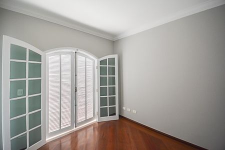 Casa de condomínio à venda com 510m², 4 quartos e 5 vagasQuarto 3 - Suíte