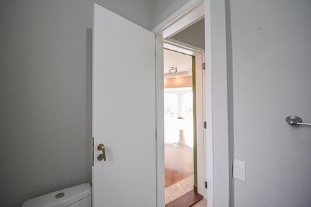 Casa de condomínio à venda com 510m², 4 quartos e 5 vagasLavabo 2