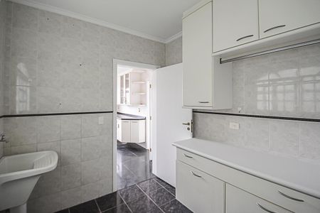 Casa de condomínio à venda com 510m², 4 quartos e 5 vagasÁrea de Serviço