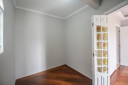 Casa de condomínio à venda com 510m², 4 quartos e 5 vagasCloset da suíte 4