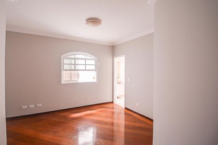 Casa de condomínio à venda com 510m², 4 quartos e 5 vagasQuarto 2 - Suíte