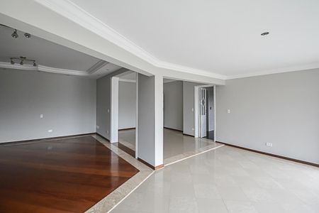 Sala de casa de condomínio à venda com 4 quartos, 510m² em Parque Terra Nova Ii, São Bernardo do Campo