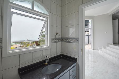 Casa de condomínio à venda com 510m², 4 quartos e 5 vagasBanheiro de serviço 2