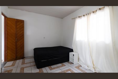 Sala/Quarto de casa para alugar com 1 quarto, 35m² em Vila Paranagua, São Paulo