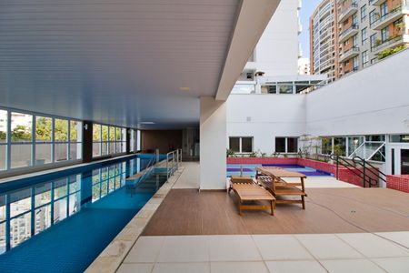 Apartamento para alugar com 46m², 1 quarto e 1 vagaÁrea comum - Piscina