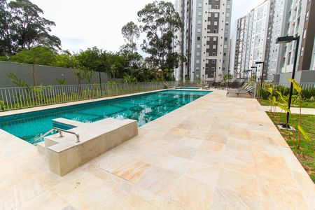 Apartamento para alugar com 41m², 2 quartos e sem vaga Apartamento para alugar com 41m², 2 quartos e sem vagaÁrea comum - Piscina