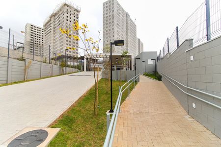 Apartamento para alugar com 41m², 2 quartos e sem vaga Apartamento para alugar com 41m², 2 quartos e sem vagaEntrada