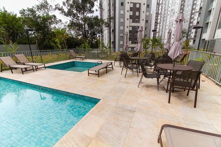 Apartamento para alugar com 41m², 2 quartos e sem vaga Apartamento para alugar com 41m², 2 quartos e sem vagaÁrea comum - Piscina