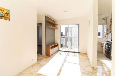 Apartamento para alugar com 41m², 2 quartos e sem vaga Apartamento para alugar com 41m², 2 quartos e sem vagaSala