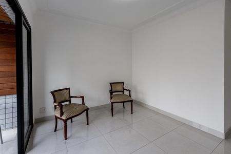 Apartamento à venda com 80m², 2 quartos e 1 vaga