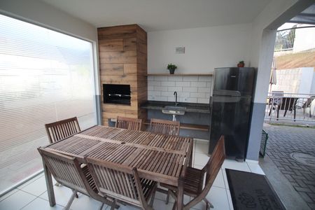 Apartamento à venda com 55m², 2 quartos e 1 vagaÁrea comum