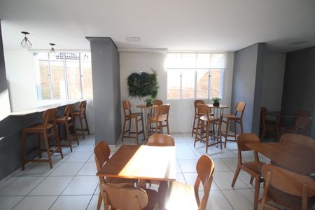 Apartamento à venda com 55m², 2 quartos e 1 vagaÁrea comum