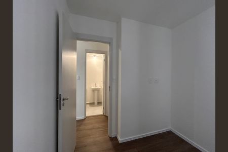 Quarto 1 de apartamento para alugar com 2 quartos, 38m² em Vila Marina, São Paulo
