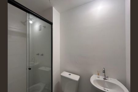 Apartamento para alugar com 38m², 2 quartos e sem vaga Apartamento para alugar com 38m², 2 quartos e sem vagaBanheiro