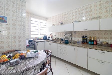 Casa à venda com 404m², 4 quartos e 5 vagasCozinha