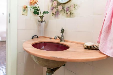 Casa à venda com 404m², 4 quartos e 5 vagasLavabo